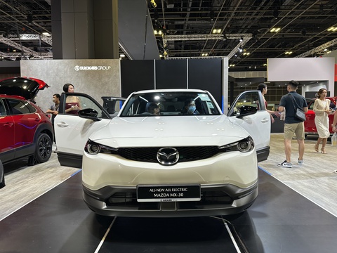 Toàn cảnh Singapore Motor Show 2023 đang diễn ra: Nhiều xe có thể sớm mở bán tại Việt Nam - Ảnh 10. Toàn cảnh Singapore Motor Show 2023 đang diễn ra: Nhiều xe có thể sớm mở bán tại Việt Nam - Ảnh 10.