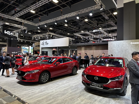 Toàn cảnh Singapore Motor Show 2023 đang diễn ra: Nhiều xe có thể sớm mở bán tại Việt Nam - Ảnh 9. Toàn cảnh Singapore Motor Show 2023 đang diễn ra: Nhiều xe có thể sớm mở bán tại Việt Nam - Ảnh 9.