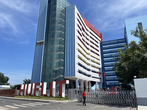 Trường HUFLIT thu thập chứng cứ thông tin trên mạng về sinh viên học quân sự - Ảnh 1. Trường HUFLIT thu thập chứng cứ thông tin trên mạng về sinh viên học quân sự - Ảnh 1.