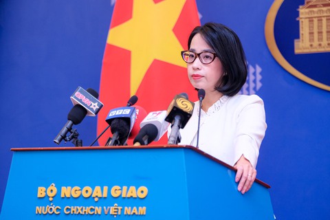 Tàu cá Trung Quốc đi vào EEZ của Việt Nam ở Biển Đông, Bộ Ngoại giao nói gì? - Ảnh 1. Tàu cá Trung Quốc đi vào EEZ của Việt Nam ở Biển Đông, Bộ Ngoại giao nói gì? - Ảnh 1.