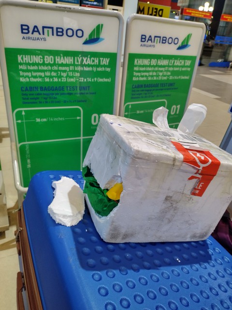 Hành lý ký gửi đóng gói dán nhãn cẩn thận vẫn bị bể, hãng bay miễn trừ trách nhiệm? - Ảnh 3. Hành lý ký gửi đóng gói dán nhãn cẩn thận vẫn bị bể, hãng bay miễn trừ trách nhiệm? - Ảnh 3.