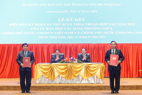 Doanh nghiệp Việt Nam đóng góp 1 tỉ USD cho Lào trong 5 năm qua - Ảnh 1. Doanh nghiệp Việt Nam đóng góp 1 tỉ USD cho Lào trong 5 năm qua - Ảnh 1.