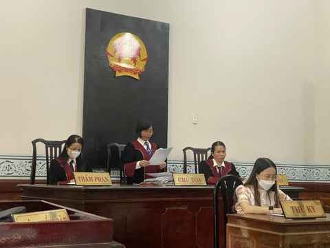 Vụ thượng tọa Thích Nhật Từ bị kiện, hủy án sơ thẩm - Ảnh 2. Vụ thượng tọa Thích Nhật Từ bị kiện, hủy án sơ thẩm - Ảnh 2.