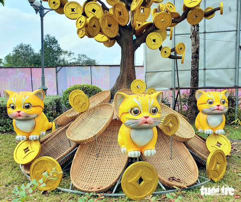 Khắp nơi tạo hình linh vật mèo chào xuân Quý Mão - Ảnh 11. Khắp nơi tạo hình linh vật mèo chào xuân Quý Mão - Ảnh 11.