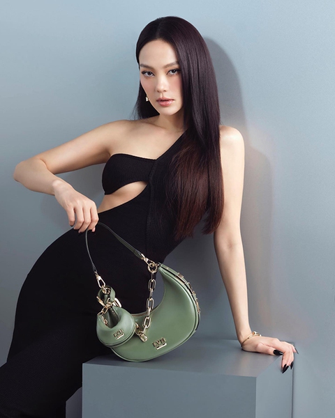 Ảnh vui sao Việt 13-1: Mạnh Trường và con gái như hai anh em - Ảnh 3. Ảnh vui sao Việt 13-1: Mạnh Trường và con gái như hai anh em - Ảnh 3.