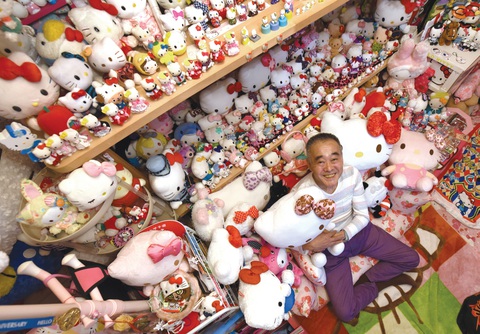 Mèo Hello Kitty đi khắp thế giới - Ảnh 1. Mèo Hello Kitty đi khắp thế giới - Ảnh 1.