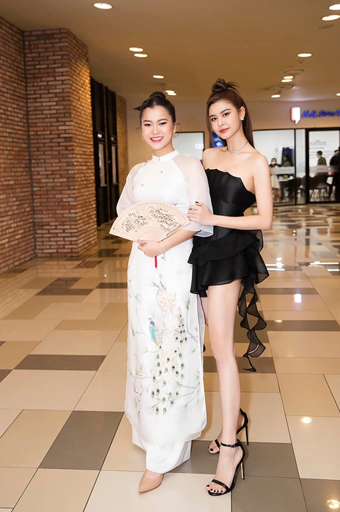 Ảnh vui sao Việt 13-1: Mạnh Trường và con gái như hai anh em - Ảnh 8. Ảnh vui sao Việt 13-1: Mạnh Trường và con gái như hai anh em - Ảnh 8.