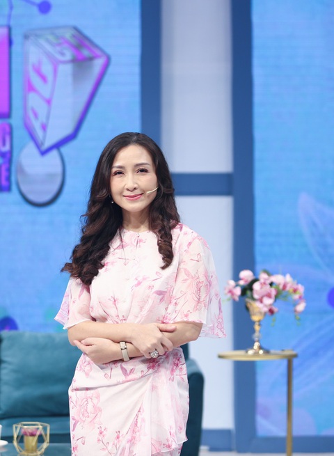 Diễn viên Khánh Huyền, á hậu Thúy Vân nói về bữa cơm ngày Tết - Ảnh 2. Diễn viên Khánh Huyền, á hậu Thúy Vân nói về bữa cơm ngày Tết - Ảnh 2.