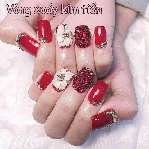 Top 5 bộ nail bá cháy bò chét khiến chị em vừa cười vừa đón Tết - Ảnh 5. Top 5 bộ nail bá cháy bò chét khiến chị em vừa cười vừa đón Tết - Ảnh 5.