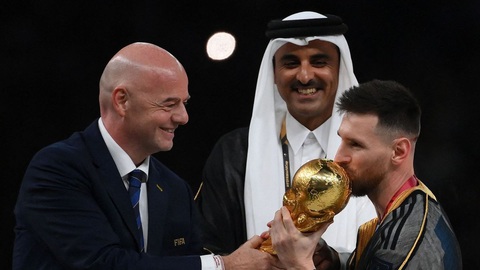 Chủ tịch FIFA sẽ trao cúp cho đội vô địch AFF Cup 2022 - Ảnh 1. Chủ tịch FIFA sẽ trao cúp cho đội vô địch AFF Cup 2022 - Ảnh 1.