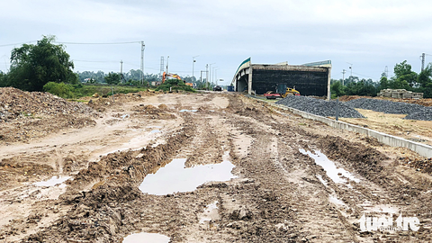 Đường vành đai ngàn tỉ của Đà Nẵng bao giờ xong? - Ảnh 1. Đường vành đai ngàn tỉ của Đà Nẵng bao giờ xong? - Ảnh 1.