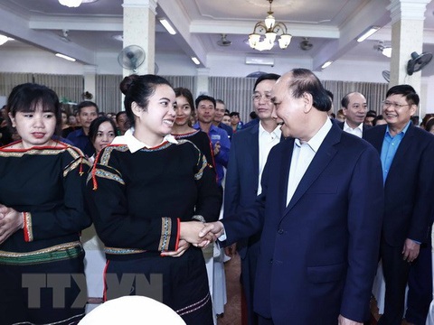 Chủ tịch nước Nguyễn Xuân Phúc kiểm tra công tác trực Tết của Bộ đội biên phòng Đắk Lắk - Ảnh 2. Chủ tịch nước Nguyễn Xuân Phúc kiểm tra công tác trực Tết của Bộ đội biên phòng Đắk Lắk - Ảnh 2.