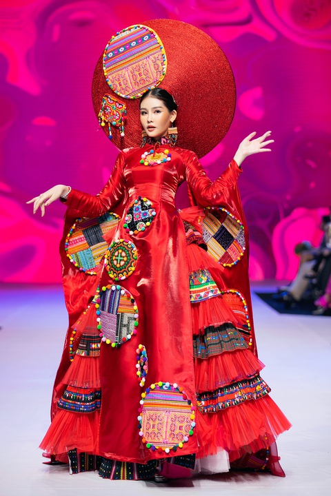 Siêu mẫu Anh Thư, Võ Hoàng Yến, Hà Anh... giao lưu thời trang châu Á - Ảnh 7. Siêu mẫu Anh Thư, Võ Hoàng Yến, Hà Anh... giao lưu thời trang châu Á - Ảnh 7.