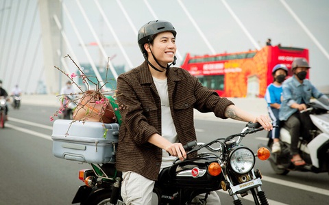 Nhạc xuân Tết: Người trẻ nghe Sơn Tùng, Đen Vâu, Bùi Công Nam - Ảnh 1. Nhạc xuân Tết: Người trẻ nghe Sơn Tùng, Đen Vâu, Bùi Công Nam - Ảnh 1.