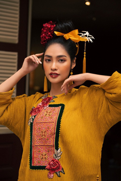 Hoa hậu tuổi Mão Nông Thúy Hằng nói gì về năm tuổi? - Ảnh 1. Hoa hậu tuổi Mão Nông Thúy Hằng nói gì về năm tuổi? - Ảnh 1.