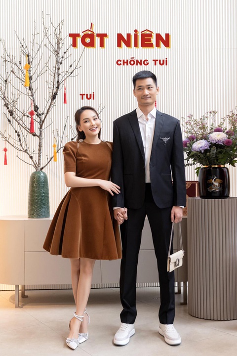 Bảo Thanh gây cười khi ‘tả thực’ thời trang 7 ngày Tết - Ảnh 1. Bảo Thanh gây cười khi ‘tả thực’ thời trang 7 ngày Tết - Ảnh 1.