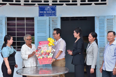 Tết về ấm áp trong những căn nhà Đại đoàn kết - Ảnh 1. Tết về ấm áp trong những căn nhà Đại đoàn kết - Ảnh 1.