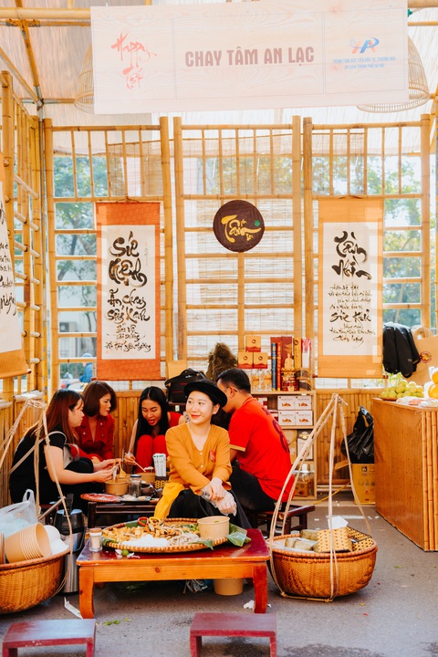 Home Hanoi Xuan và Happy Tết 2023: Điểm đón tết mới của giới trẻ thủ đô - Ảnh 5. Home Hanoi Xuan và Happy Tết 2023: Điểm đón tết mới của giới trẻ thủ đô - Ảnh 5.