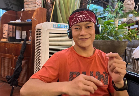 Cuối năm rền rĩ 'Đắp mộ cuộc tình' - Kỳ 6: Kỳ 7: Hát karaoke lịch sự, tại sao không? - Ảnh 2. Cuối năm rền rĩ 'Đắp mộ cuộc tình' - Kỳ 6: Kỳ 7: Hát karaoke lịch sự, tại sao không? - Ảnh 2.