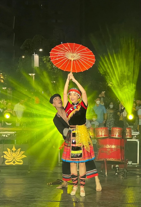 Các dự án âm nhạc cộng đồng hài lòng khán giả - Ảnh 7. Các dự án âm nhạc cộng đồng hài lòng khán giả - Ảnh 7.