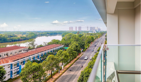 Xuân về rực rỡ bên khu Hồ Bán Nguyệt - Ảnh 12. Xuân về rực rỡ bên khu Hồ Bán Nguyệt - Ảnh 12.