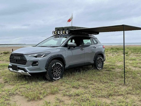 Hãng độ biến Toyota Corolla Cross thành tiểu RAV4 với nhiều đồ chơi dã ngoại - Ảnh 3. Hãng độ biến Toyota Corolla Cross thành tiểu RAV4 với nhiều đồ chơi dã ngoại - Ảnh 3.
