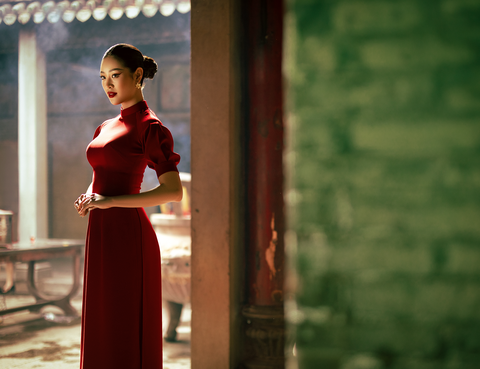 Hoa hậu Khánh Vân, Thúy Hằng, Ban Mai duyên dáng trong tà áo dài - Ảnh 8. Hoa hậu Khánh Vân, Thúy Hằng, Ban Mai duyên dáng trong tà áo dài - Ảnh 8.