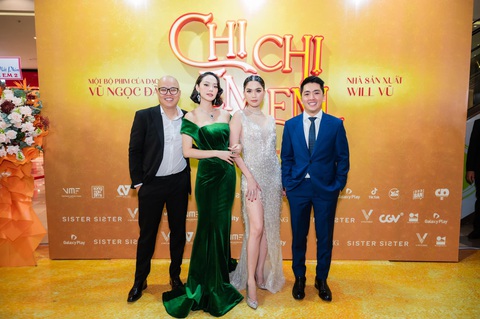 Minh Hằng bị gài kèo phải khoe chồng và phản ứng bất ngờ - Ảnh 3. Minh Hằng bị gài kèo phải khoe chồng và phản ứng bất ngờ - Ảnh 3.