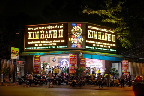 Thị trường vàng chờ tết Nguyên đán, vía Thần Tài - Ảnh 4. Thị trường vàng chờ tết Nguyên đán, vía Thần Tài - Ảnh 4.