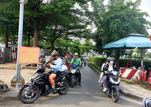 Gần Tết, bắt được xe công nghệ cứ như... trúng số - Ảnh 1. Gần Tết, bắt được xe công nghệ cứ như... trúng số - Ảnh 1.