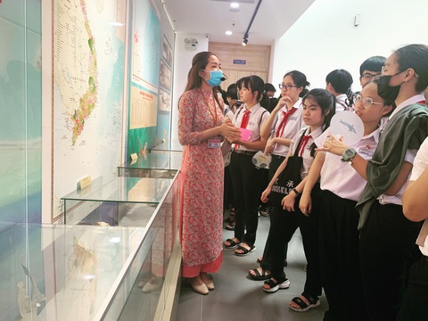 Sẽ trưng bày tư liệu di động bên ngoài Nhà trưng bày Hoàng Sa - Ảnh 3. Sẽ trưng bày tư liệu di động bên ngoài Nhà trưng bày Hoàng Sa - Ảnh 3.