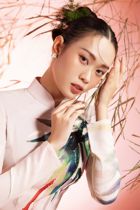 Đại sứ tre xanh Ban Mai khoe sắc cùng áo dài lấy cảm hứng từ tre - Ảnh 2. Đại sứ tre xanh Ban Mai khoe sắc cùng áo dài lấy cảm hứng từ tre - Ảnh 2.