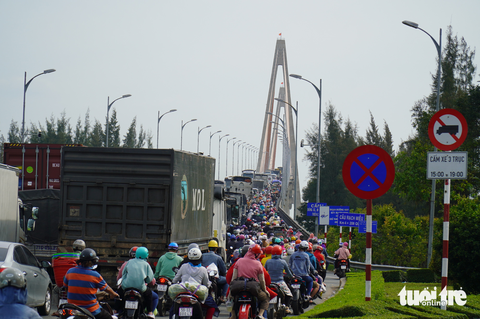 Về miền Tây nên đi khung giờ nào để tránh kẹt xe? - Ảnh 1. Về miền Tây nên đi khung giờ nào để tránh kẹt xe? - Ảnh 1.