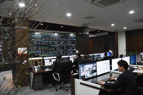 EVNHANOI đảm bảo cấp điện ổn định và liên tục Tết Nguyên đán Quý Mão - Ảnh 2. EVNHANOI đảm bảo cấp điện ổn định và liên tục Tết Nguyên đán Quý Mão - Ảnh 2.