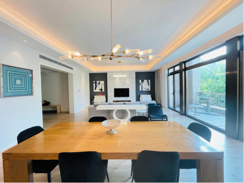 Bên trong ngôi nhà bạc tỉ của vợ chồng Thái Thiếu Phân - Trương Tấn - Ảnh 5. Bên trong ngôi nhà bạc tỉ của vợ chồng Thái Thiếu Phân - Trương Tấn - Ảnh 5.