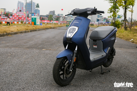 Xe máy điện Honda thăm dò người Việt: Có xe nhập tư, giá 29 triệu - Ảnh 3. Xe máy điện Honda thăm dò người Việt: Có xe nhập tư, giá 29 triệu - Ảnh 3.