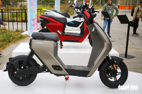 Xe máy điện Honda thăm dò người Việt: Có xe nhập tư, giá 29 triệu - Ảnh 18. Xe máy điện Honda thăm dò người Việt: Có xe nhập tư, giá 29 triệu - Ảnh 18.