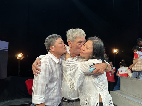 Như chưa hề có cuộc chia ly: Con quý như kim cương - Ảnh 1. Như chưa hề có cuộc chia ly: Con quý như kim cương - Ảnh 1.