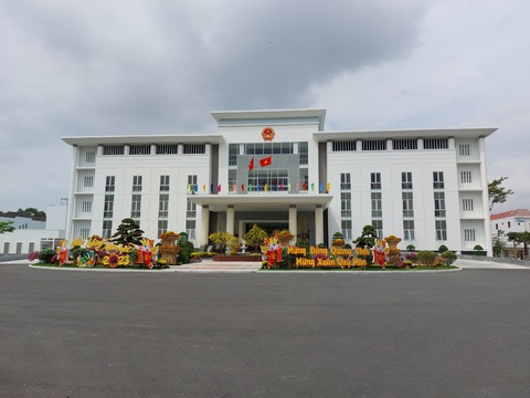 Sóc Trăng mở cửa cho người dân tham quan trụ sở UBND tỉnh - Ảnh 1. Sóc Trăng mở cửa cho người dân tham quan trụ sở UBND tỉnh - Ảnh 1.