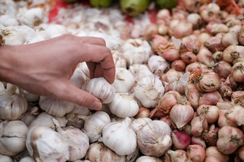 Đi chợ Tết quê để xoa dịu những ngày bon chen, tất bật - Ảnh 4. Đi chợ Tết quê để xoa dịu những ngày bon chen, tất bật - Ảnh 4.