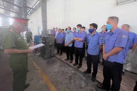 Khởi tố lãnh đạo, cán bộ trung tâm đăng kiểm ở Đồng Nai tội nhận hối lộ - Ảnh 1. Khởi tố lãnh đạo, cán bộ trung tâm đăng kiểm ở Đồng Nai tội nhận hối lộ - Ảnh 1.