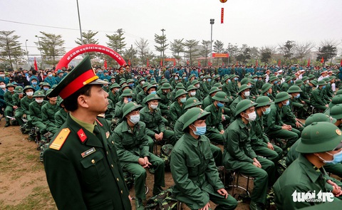 Bộ Quốc phòng trả lời kiến nghị thống nhất thời gian khóa học đại học, cao đẳng để tạm hoãn nhập ngũ - Ảnh 1. Bộ Quốc phòng trả lời kiến nghị thống nhất thời gian khóa học đại học, cao đẳng để tạm hoãn nhập ngũ - Ảnh 1.