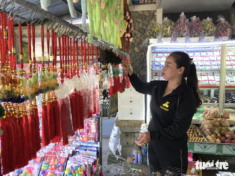 Tết của những người sống nương nhờ núi Cấm - Ảnh 3. Tết của những người sống nương nhờ núi Cấm - Ảnh 3.