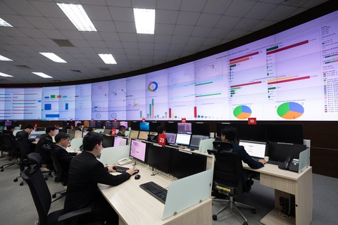 Các nhà mạng hứa ngày Tết không có chuyện không liên lạc được - Ảnh 1. Các nhà mạng hứa ngày Tết không có chuyện không liên lạc được - Ảnh 1.