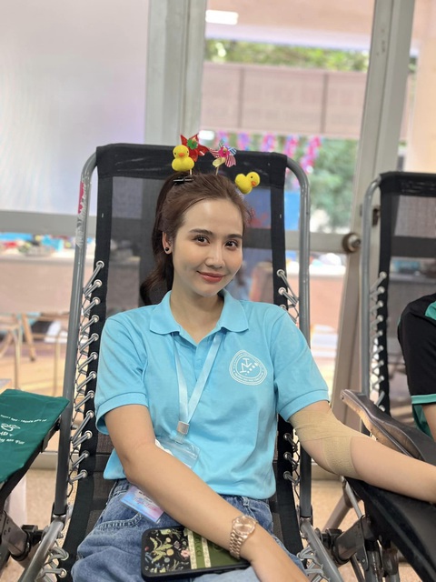 Phan Minh Huyền: Tôi rất yêu thích hương vị Tết Hà Nội, mong sẽ bùng nổ trong 2023 - Ảnh 1. Phan Minh Huyền: Tôi rất yêu thích hương vị Tết Hà Nội, mong sẽ bùng nổ trong 2023 - Ảnh 1.