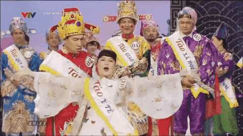 Màn hô tên sống động hơn bản gốc của Táo Quân 2023 - Ảnh 3. Màn hô tên sống động hơn bản gốc của Táo Quân 2023 - Ảnh 3.