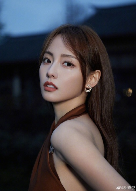 Những mỹ nhân Hoa ngữ có nốt ruồi trên mặt khiến vạn người mê - Ảnh 4. Những mỹ nhân Hoa ngữ có nốt ruồi trên mặt khiến vạn người mê - Ảnh 4.
