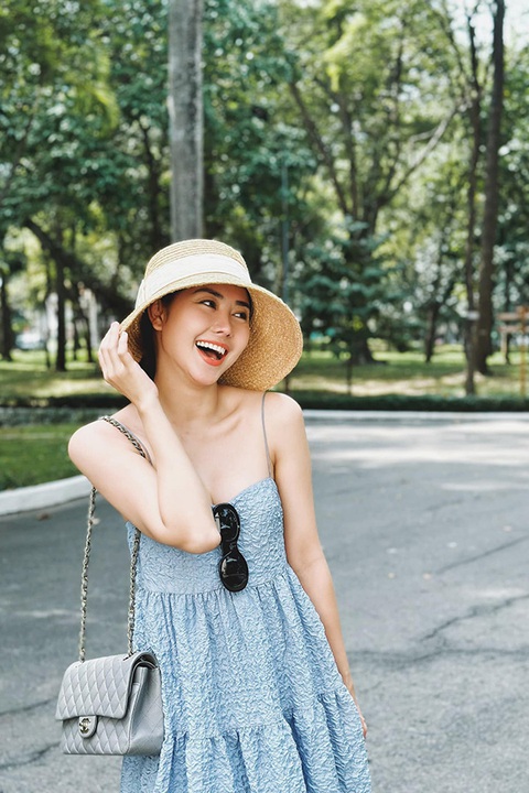 Ảnh vui sao Việt 21-1: Đặng Thu Thảo khoe nhan sắc ‘thần tiên tỷ tỷ’ - Ảnh 10. Ảnh vui sao Việt 21-1: Đặng Thu Thảo khoe nhan sắc ‘thần tiên tỷ tỷ’ - Ảnh 10.