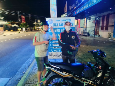 Thức trắng đêm giáp Tết cùng SOS Cam Lâm - Ảnh 3. Thức trắng đêm giáp Tết cùng SOS Cam Lâm - Ảnh 3.