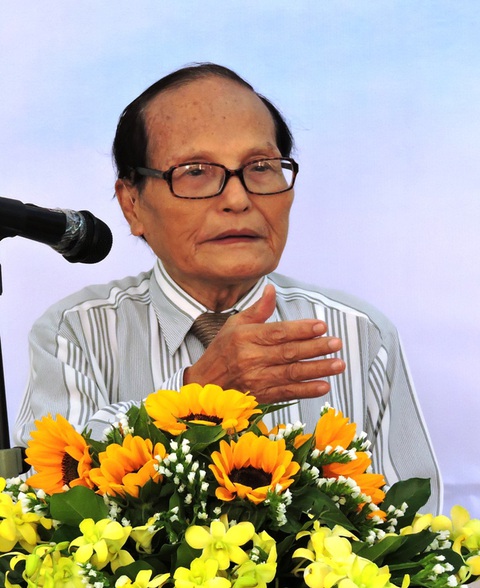 Nhà thơ Giang Nam qua đời sáng mùng 2 Tết - Ảnh 1. Nhà thơ Giang Nam qua đời sáng mùng 2 Tết - Ảnh 1.